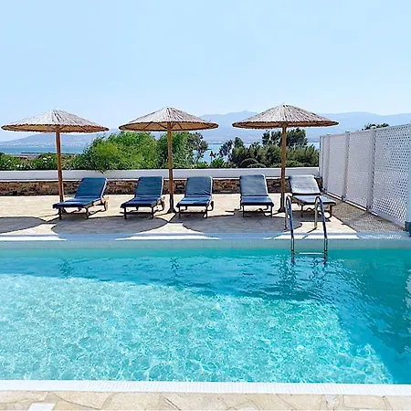 Afroditi Antiparos Town
