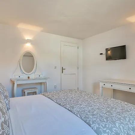 Afroditi Villa